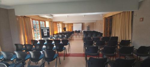 Imagen general del Hotel y Caba&ntilde;as Huallilemu Sur - Caja Los Andes. Foto 12