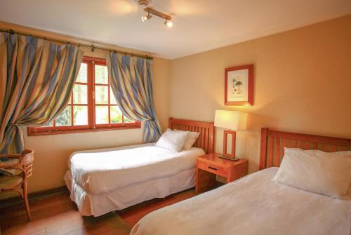 Imagen general del Hotel y Caba&ntilde;as Palomar - Caja los Andes. Foto 12