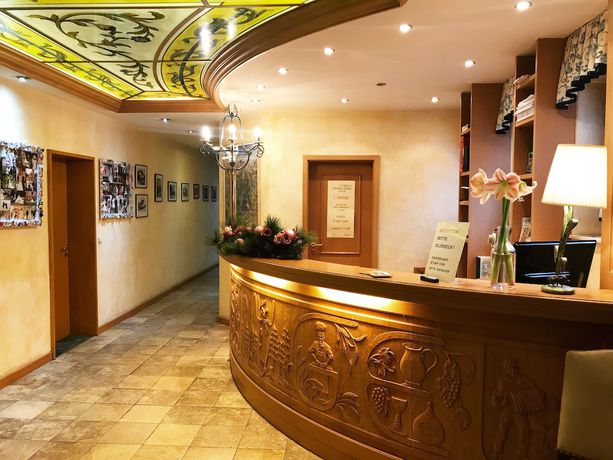 Imagen de los interiores del Hotel zum Engel. Foto 18
