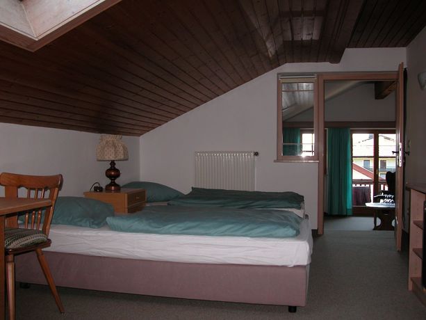 Imagen de la habitación del Hotel zum Hirschhaus. Foto 11