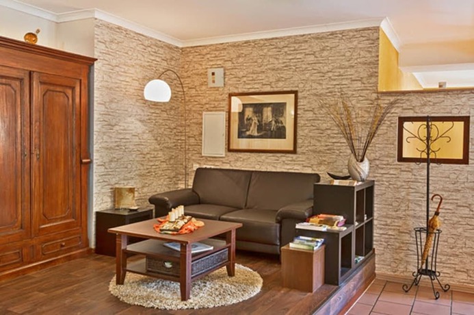 Imagen de los interiores del Hotel zum Rebstock. Foto 20