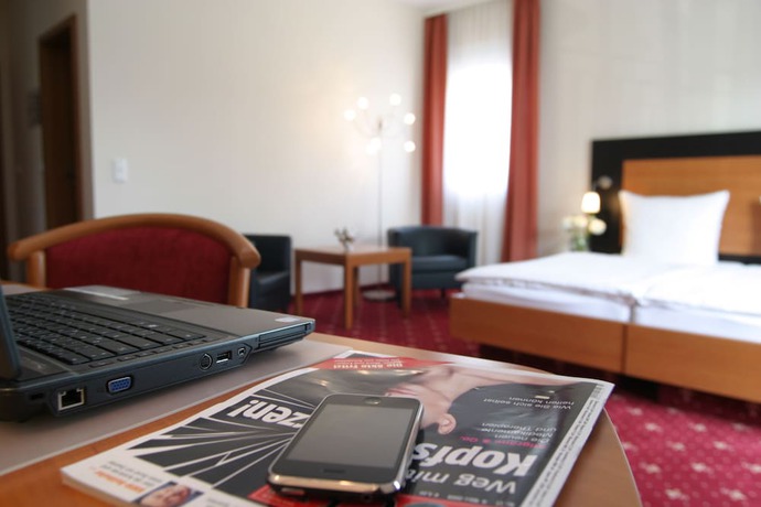 Imagen de la habitación del Hotel zum R&ouml;ssel. Foto 8