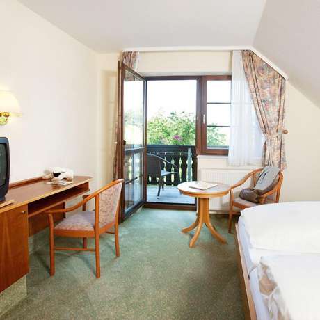Imagen de la habitación del Hotel zum Taufstein. Foto 11