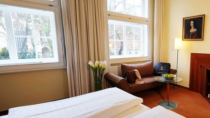 Imagen de la habitación del Hotel zur F&uuml;rstabtei. Foto 5