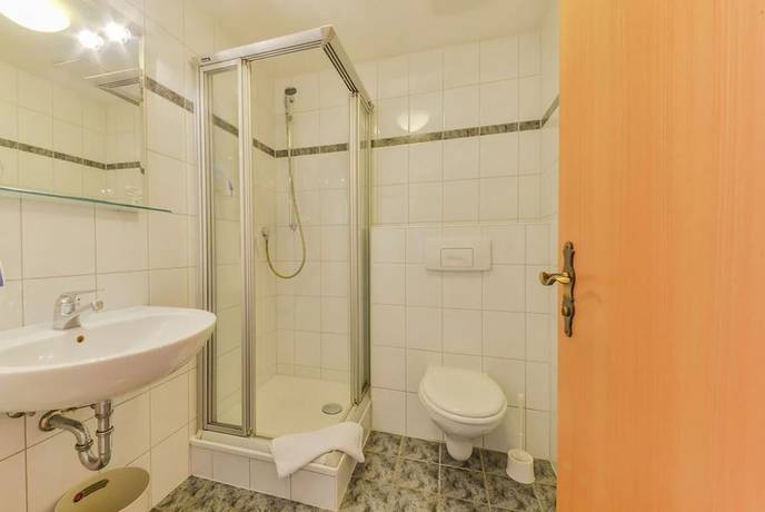Imagen de la habitación del Hotel zur M&uuml;hle, Bad Brueckenau. Foto 9