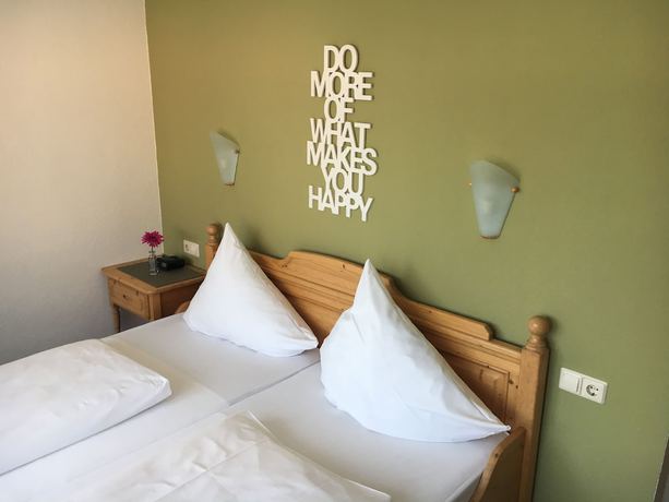 Imagen de la habitación del Hotel zur Pfalz. Foto 12