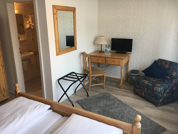 Imagen de la habitación del Hotel zur Pfalz. Foto 13