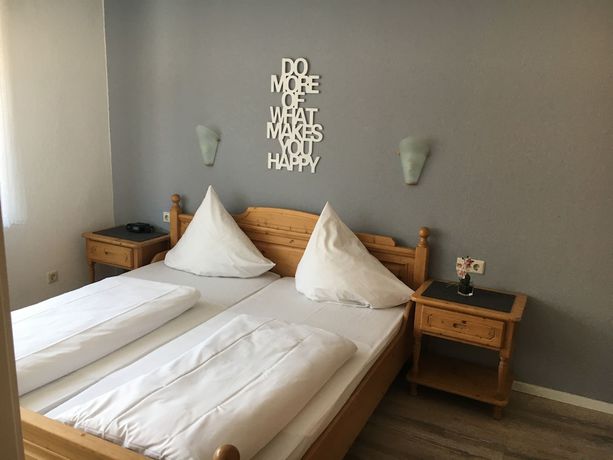 Imagen de la habitación del Hotel zur Pfalz. Foto 17