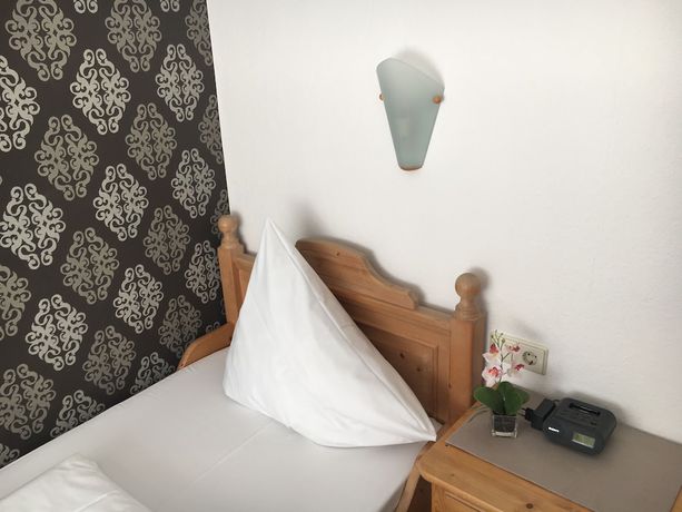 Imagen de la habitación del Hotel zur Pfalz. Foto 18