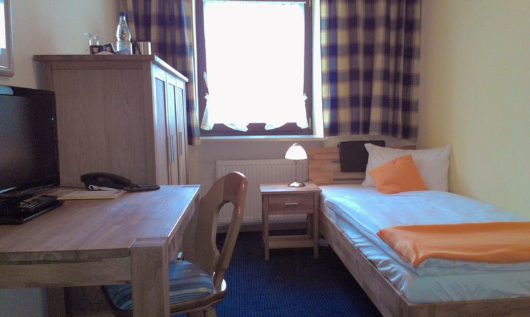 Imagen de la habitación del Hotel zur Post, Sch&ouml;nberg. Foto 18