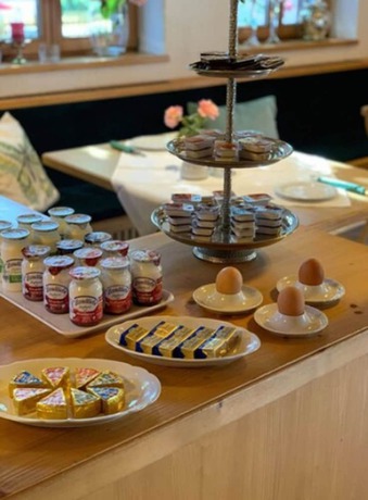 Imagen del bar/restaurante del Hotel zur Ulme. Foto 6