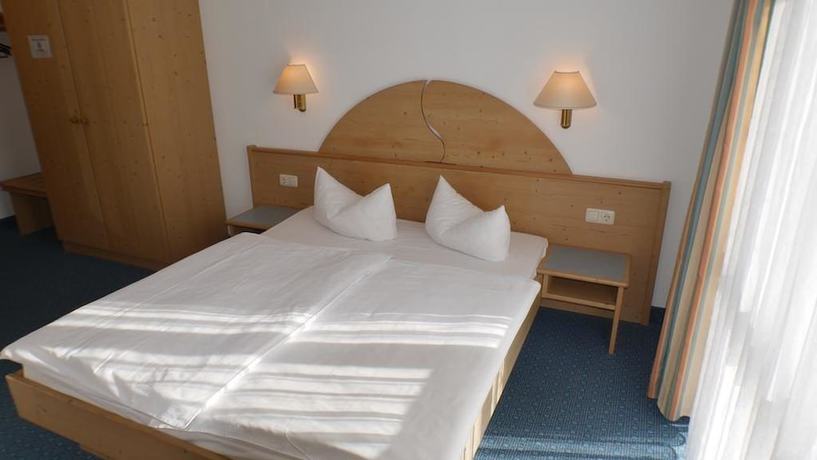 Imagen de la habitación del Hotel zur Werra. Foto 11
