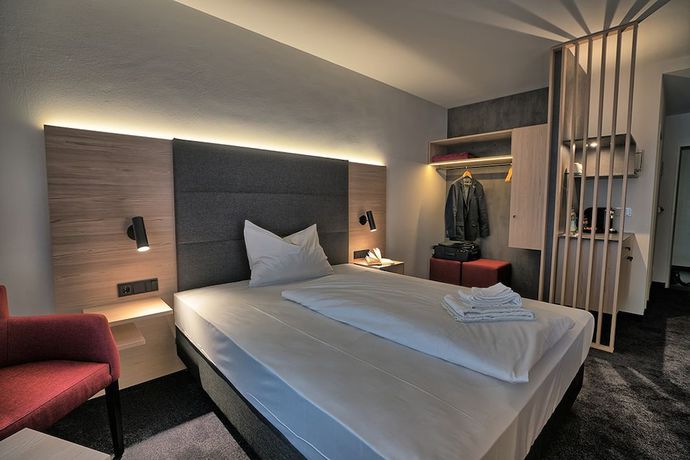 Imagen de la habitación del Hotel4you. Foto 17