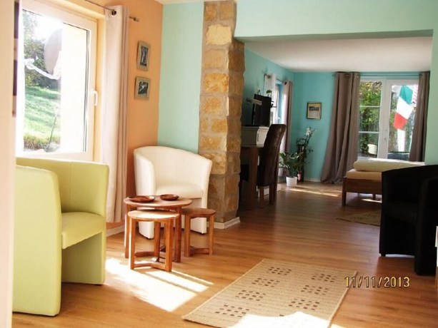 Imagen de la habitación del Hotel-Bistro-Europa. Foto 17