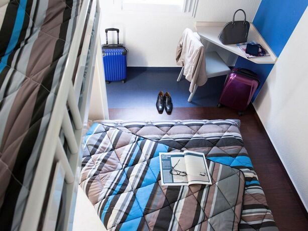 Imagen general del HotelF1 Valenciennes Douchy Les Mines. Foto 10