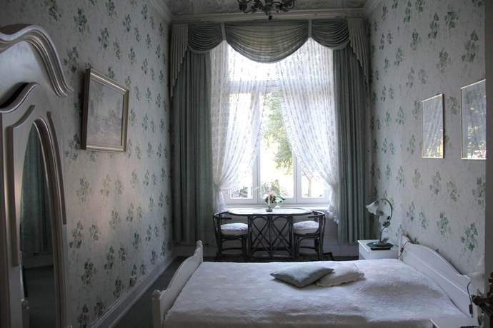 Imagen de la habitación del Hotel-Pension Fink. Foto 2