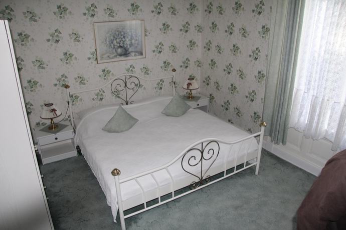 Imagen de la habitación del Hotel-Pension Fink. Foto 3