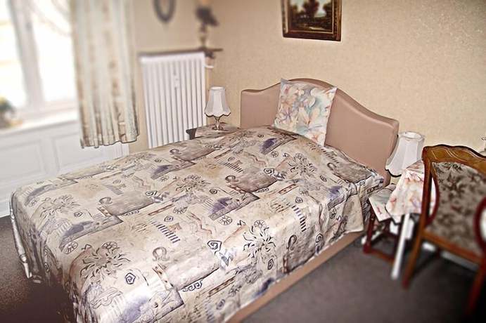 Imagen de la habitación del Hotel-Pension Fink. Foto 5