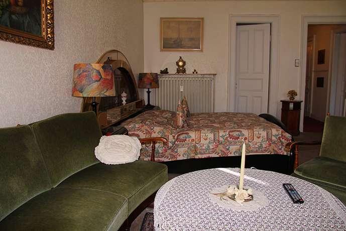 Imagen de la habitación del Hotel-Pension Fink. Foto 10