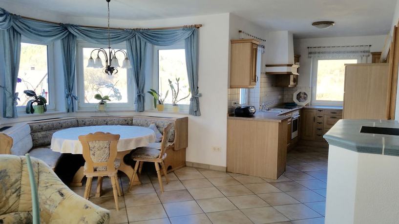 Imagen de la habitación del Hotel-Pension Haus Hubertus. Foto 12