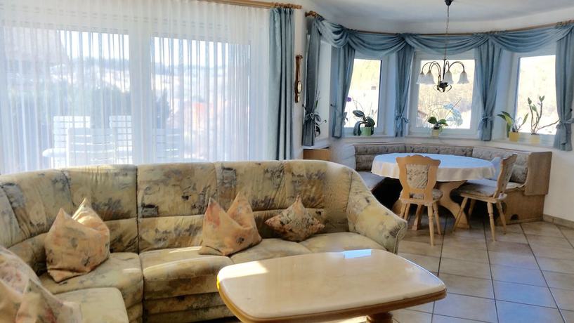 Imagen de la habitación del Hotel-Pension Haus Hubertus. Foto 18