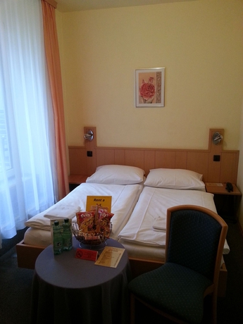 Imagen de la habitación del Hotel-Pension Wild. Foto 5