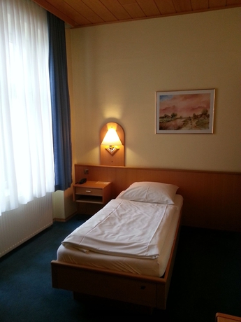 Imagen de la habitación del Hotel-Pension Wild. Foto 7