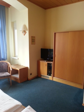 Imagen de la habitación del Hotel-Pension Wild. Foto 8