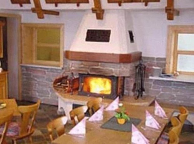 Imagen de los interiores del Hotel-Restaurant Br&uuml;ckenm&uuml;hle. Foto 18