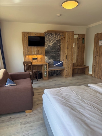 Imagen de la habitación del Hotel-Restaurant Dechbettener Hof. Foto 6