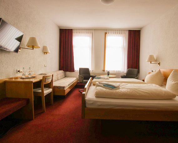 Imagen de la habitación del Hotel-Restaurant Druidenstein. Foto 14
