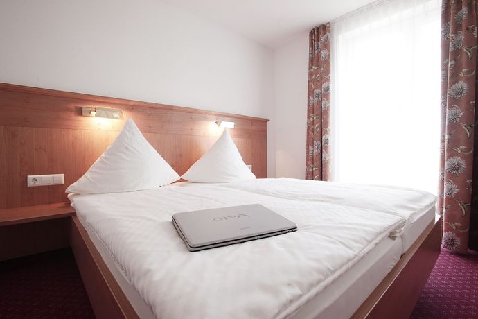 Imagen de la habitación del Hotel-Restaurant Hirsch. Foto 3