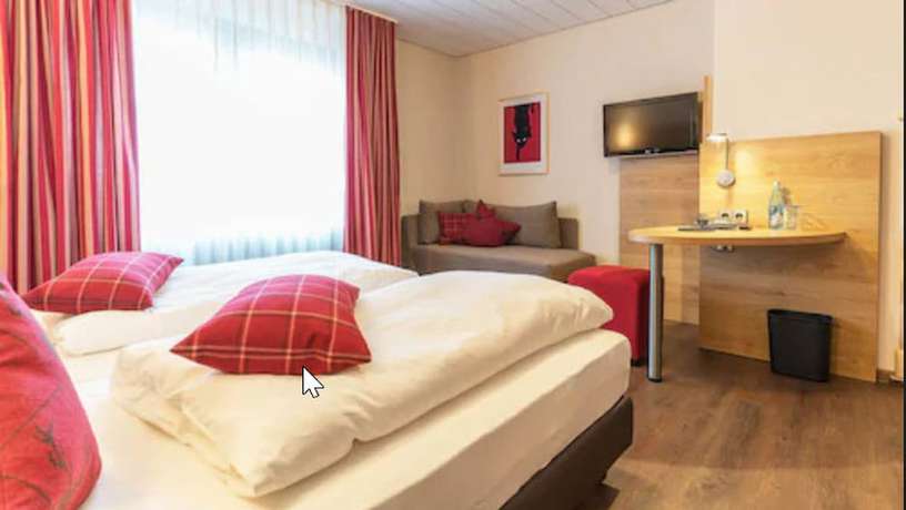 Imagen de la habitación del Hotel-Restaurant Hirsch. Foto 12