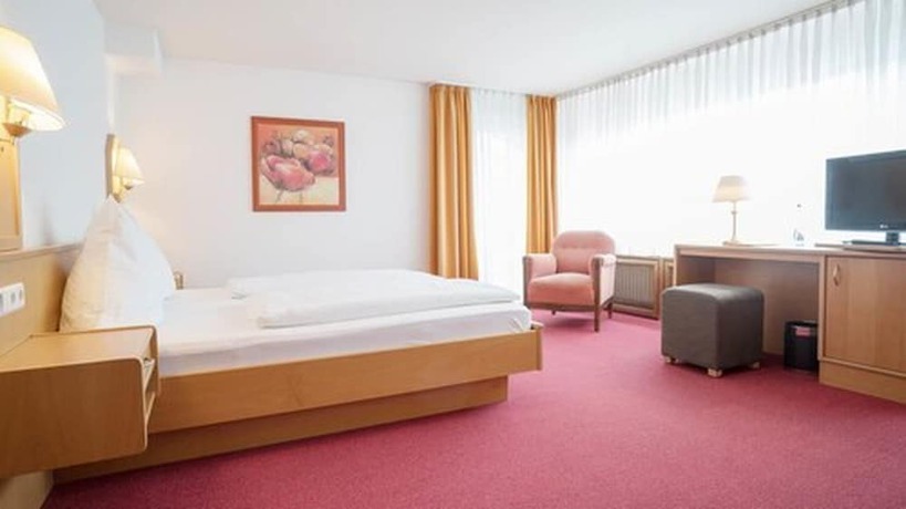 Imagen de la habitación del Hotel-Restaurant Hirsch. Foto 18