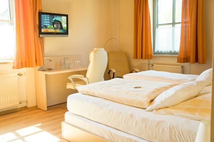 Imagen de la habitación del Hotel-Restaurant Kastanienhof Lauingen. Foto 12