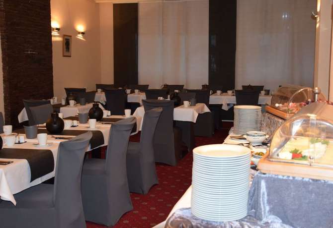 Imagen del bar/restaurante del Hotel-Restaurant Kempf. Foto 3