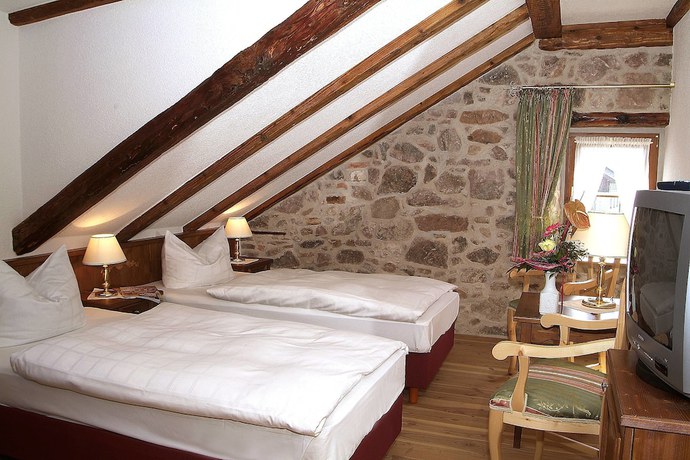 Imagen de la habitación del Hotel-Restaurant L&ouml;wen. Foto 15