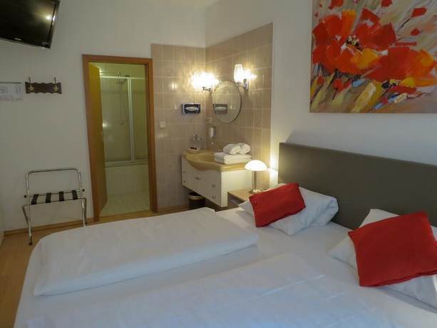 Imagen de la habitación del Hotel-Restaurant Saarblick. Foto 12
