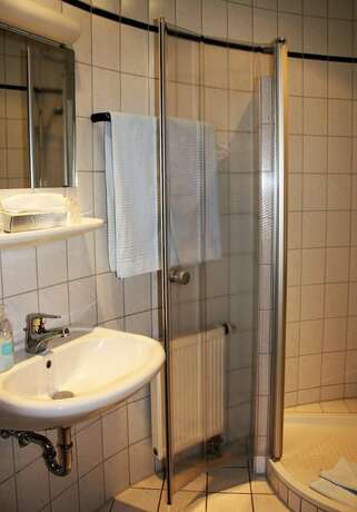 Imagen de la habitación del Hotel-Restaurant Schöne Aussicht. Foto 8