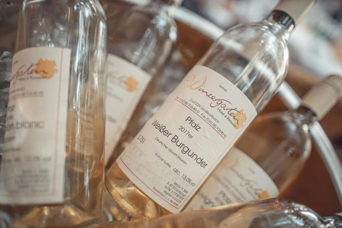 Imagen del bar/restaurante del Hotel-Restaurant Winzergarten. Foto 6