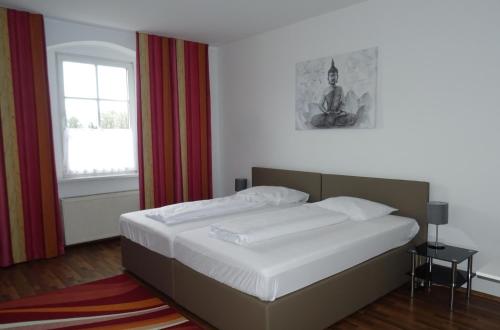 Imagen de la habitación del Hotel-Restaurant zum Donaueck Mauthausen. Foto 5