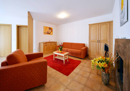 Imagen de la habitación del Hotel-aparthotel San Bernardino. Foto 4