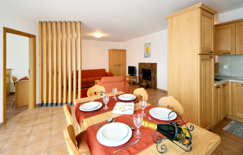 Imagen de la habitación del Hotel-aparthotel San Bernardino. Foto 9