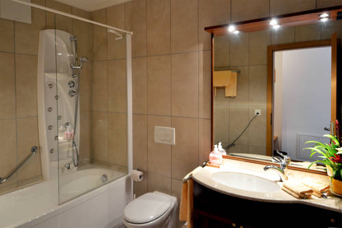 Imagen de la habitación del Hotel-aparthotel San Bernardino. Foto 16