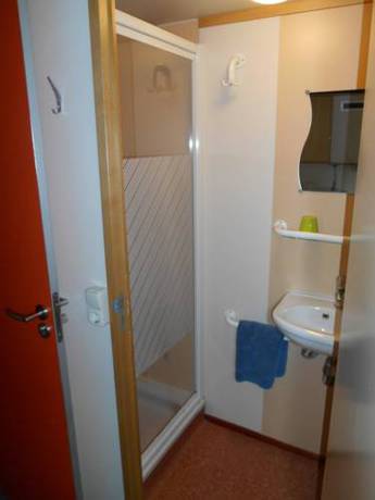 Imagen de la habitación del Hotelboat Iris. Foto 2