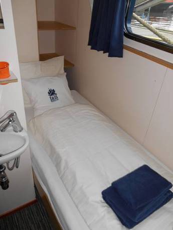 Imagen de la habitación del Hotelboat Iris. Foto 10