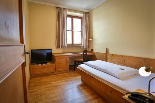 Imagen de la habitación del Hotel-brauereigasthof Josef Fuchs. Foto 8