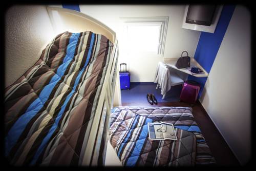 Imagen de la habitación del Hotelf1 Cherbourg. Foto 11