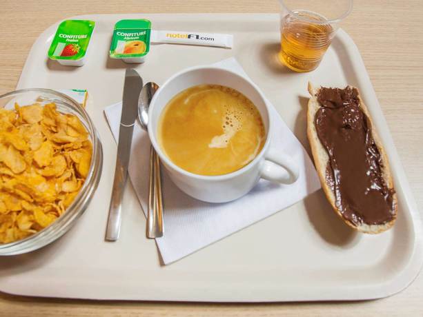 Imagen general del Hotelf1 Fréjus Roquebrune-sur-argens (hôtel Rénové). Foto 5