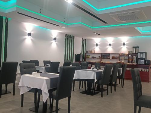 Imagen del bar/restaurante del Hotelik Amber. Foto 2